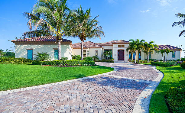 Best Driveway Paving Contractor  in Groesbeck, TX
